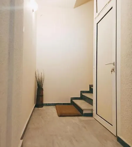 Sunny Loft *